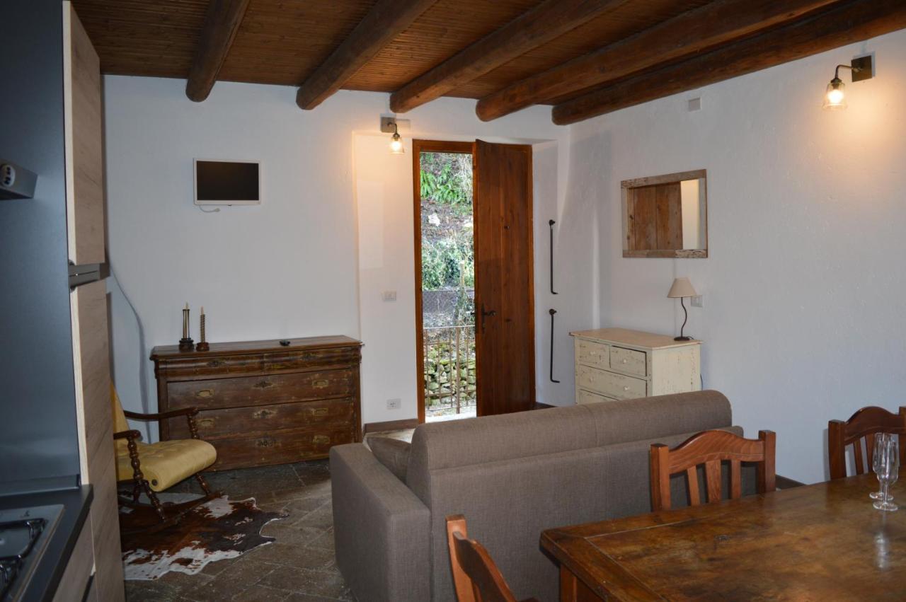 Il Pensiero Apartman Lenno Szoba fotó